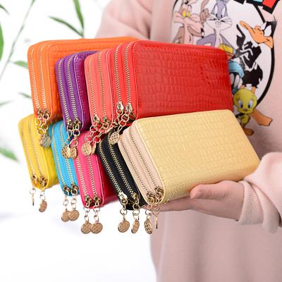 China 2021 Women Candy Color Long Purse Zipper Phone Wallets Portable Wholesale Ladies Double Wallets for sale