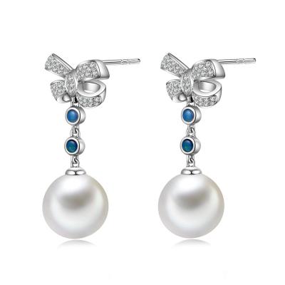 China FASHIONABLE Popular Freshwater Pearl Earrings Product Gold Real Pearl Earrings for sale