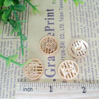 China 2020 Sustainable Factory Custom Fashion Hollow Out Circle Zinc Alloy Women Clothing Sew Button With Logo for sale