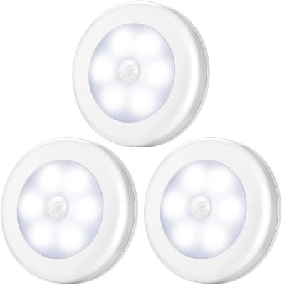 China Modern Round LED Night Light Infrared PIR Motion Sensor Lamp Wireless 3Pcs Round LED Night Light Wall Lamp Cabinet Staircase Toilet Light for sale