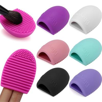 China Angular blush hot sale price silicone make up brush cleaner in makeup brush cleaning mat for sale