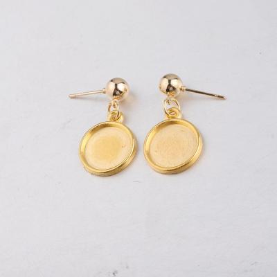 China Environmental Friendly DIY Jewelry Findings Gold Color 12mm Setting Wholesales Alloy Cabochon Tray Earrings Base for sale