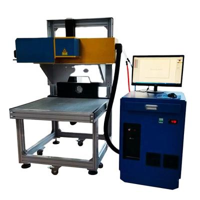 China Laser Marking Large Dynamic Work Area 600*600 3D CO2 Laser Marking Machine For Jean Marking for sale