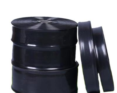 China Agriculture Irrigaiton the manufacturer directly sells firm and 200 m durable, each roll have an outer diameter of 40 millimeters and a wall thickness of 2.0 millimeters, for sale