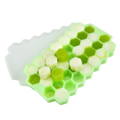 China 2022 New 37 Silicone Honeycomb Cubes Sustainable Ice Cube Tray Durable Ice Mold for sale