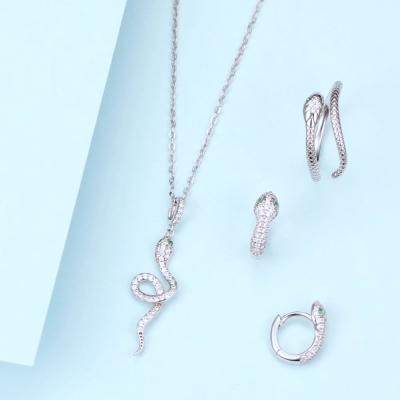 China 2021 TRENDY Sterling Silver Jewelry Pendant Accessories Fashion Animal Jewelry Plated Zircon Snake Necklace Set for sale