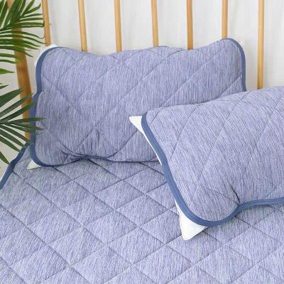 China Queen's Double Single King Cooling Bed Topper Summer Cooling Mattress 2020 for sale