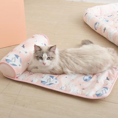 China Cooling Luxury Cute Low Price Accessories Dogs Cat Pet Bed With Pillow for sale