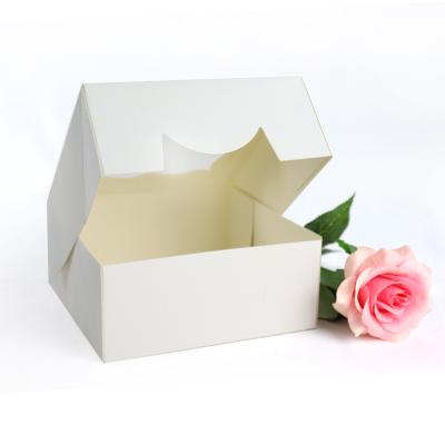 China Recycled Materials Donut Mini Cake Pie Slice Dessert Treat Boxes Kraft Paper Pastry Box Packaging With Clear Viewfinder for sale