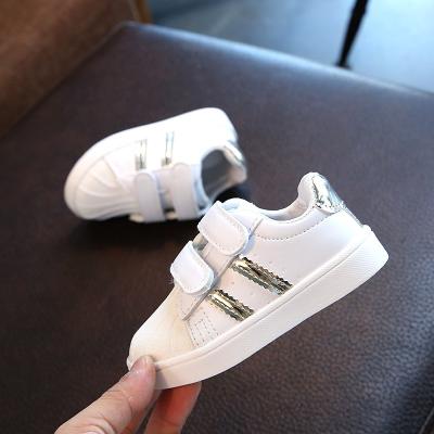 China Para de zapatos new light bebe 2021 shoes for kids boy 1to 4 years white kids shoes for kids and boys sports for sale