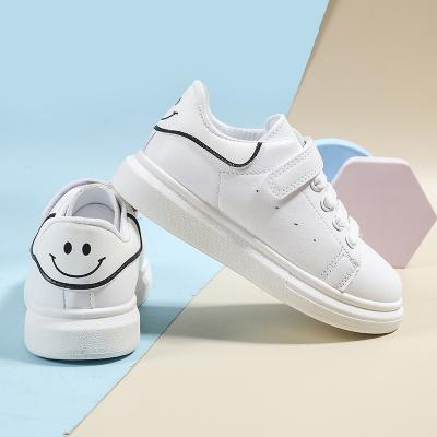 China Para de zapatos bebe 2021 kids teens sneakers lightweight shoes for girls kid boys sports shoes 26-37 high quality for sale