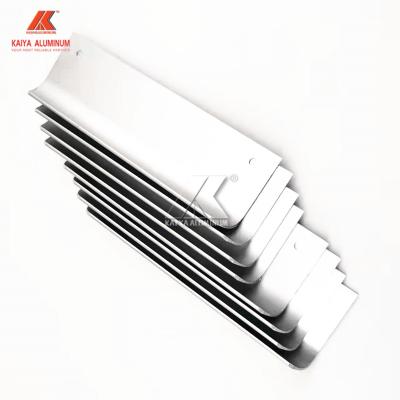 China Anti-scratch sandblasting matte silver aluminum extrusion venetian blinds profile for window blinds for sale