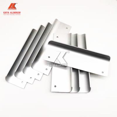 China Anti-scratch Aluminum Alloy Extrusion Blind Aluminum Slats Venetian Blinds For Window for sale