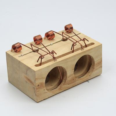 China Wooden Clamshell Mousetrap Wooden Mouse Cage Hamster Chamber Disposable Natural Humanized Rat Traps for sale