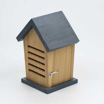 China Viable Wooden Bird Houses For Sale Hanging Aviary Pet Cages, Carriers & Viable Houses Outdoor Or Indoor Pine Wood 16x18x30cm for sale