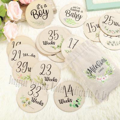 Cina Classic Plywood Baby Monthly Milestone Discs, Dischi in legno per annunci e pietre miliari per bambini in vendita