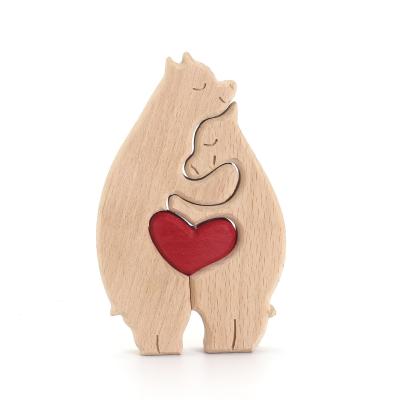 China Customize Heart-shaped Solid Wood Decoration Crafts Mother's Day Gift Wood Animal Bear Family Elephant Ornaments for sale