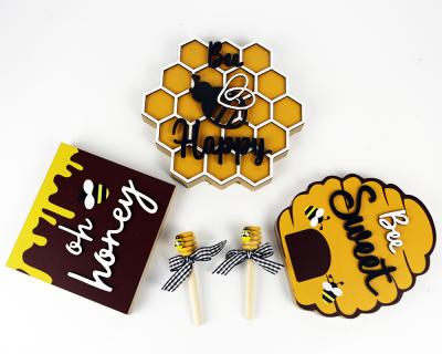 China Honey Bee Blocks Beehive Mini Wood Block Signs Decoration for sale