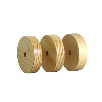 China Houten wielen Drift Houten speelgoed Auto ambachten voor auto accessoires Mini Houten hobbywiel Te koop