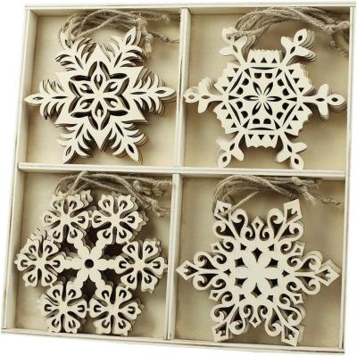 China Personalized christmas ornaments Wooden snowflakes Set of 16 snowlakes Snowflake ornament for sale