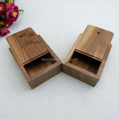 China Small wooden packing box wooden oil bottle box wood gift box for sale