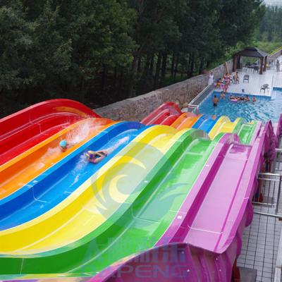 Cina 6 altezza di corsa degli acquascivoli 10m di Mat Racer Water Slide Rainbow della vetroresina dei vicoli in vendita