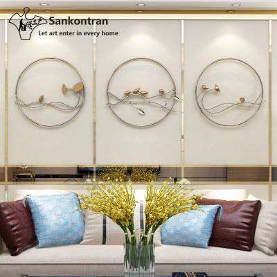 China Eco-friendly 3D Stainless Steel Handmade Round Shape Small Decorative Metal Birds On The Tree Wall Sculpture for sale