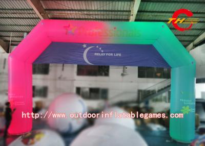 China LED colorido grande que enciende el arco inflable del final del comienzo para casarse tamaño de encargo en venta