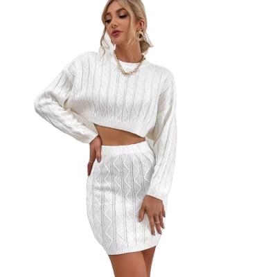 China 2021 Designer Women Quality Sweater Washable Autumn Pleated Winter Thick Knitted Bodycon Net Cable Rayon Long Sleeve Midi Dress Set for sale