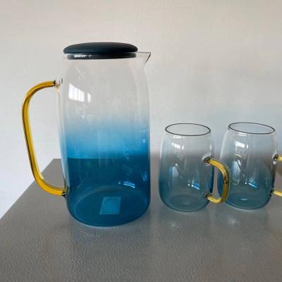 China Modern large capacity high borosilicate glass water jug ​​3pcs set with economical combination, easy open wooden lid, household item for sale