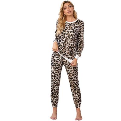 China New autumn and winter style leopard print breathable comfortable home use long-sleeved pajamas pants set of 2 pieces for sale