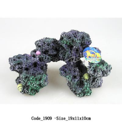 China Viable Artificial Coral Aquarium Ornament Set Colorful Aquarium Decoration for sale