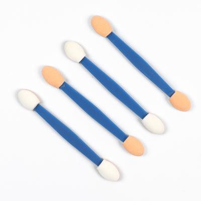 China Eye Makeup Beauty New Design Soft Latex Sponge Eyeshadow Applicator With Clear Plastic Handle For Makeup for sale