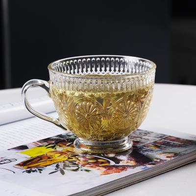 China Rotationelle Glas-Tee-Kaffeebecher Kristall Whisky Weinkuppen 10oz zu verkaufen