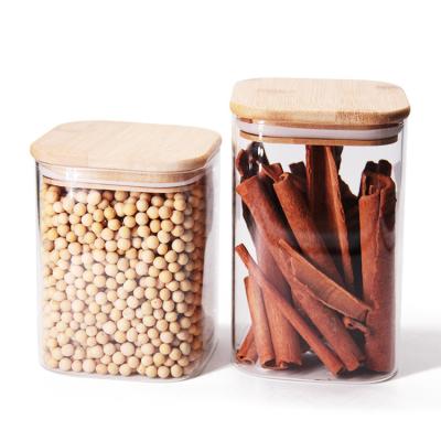 China High Borosilicate Snack Glass Storage Jars 1600ml With Bamboo Lids for sale