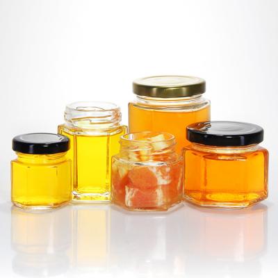 Chine 300 ml 200 ml 100 ml en gros Hexagon Glass Mason Jar Jam Jar Honey Jar avec un couvercle à vis métallique à vendre