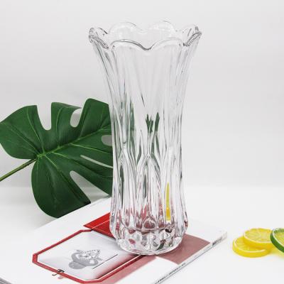 China Clear Glass Vase For Home And Wedding Decoration for sale