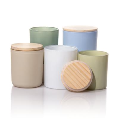 China Multiple Colour Matte Candle Jars Candle Glass Holders With Cork Lid for sale