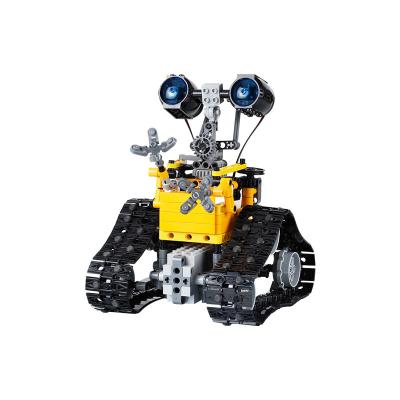 China Eco-friendly material factory wholesale remote control robot educational programming electric block for kids for sale