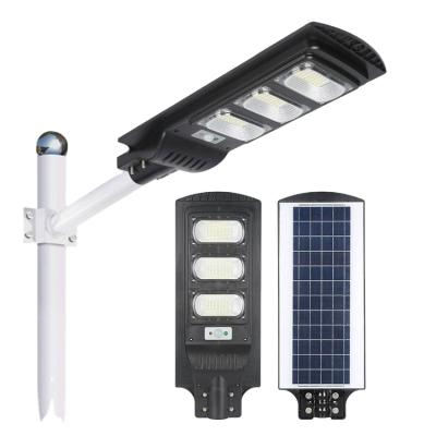 China HIGHWAY 30W 90W 60W IP65 Integrated All In One Solar Led Street Light Outdoor Lighting Solar Street Light for sale