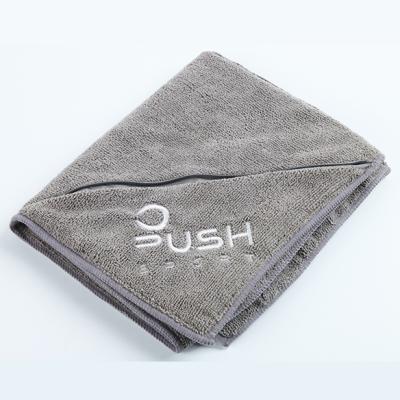 China QUICK DRY Microfiber Gym Towel With Zipper Pocket Microfiber Sports Towel for sale