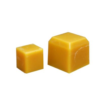 China Factory price 100% Pure Bulk Organic Refined Beeswax Candle Granule for sale for sale