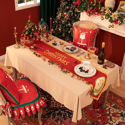 China Home Stripe Party Decor Christmas Truck Christmas Truck Christmas Tree Snowflake Table Runner With Tassel for sale