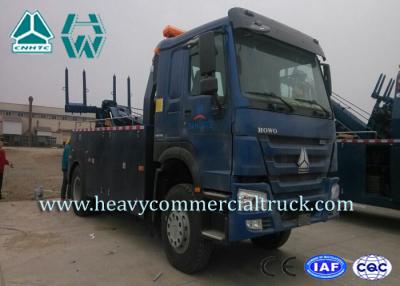 China Blauwe het Slepenvrachtwagen Opgezette Kraan van Wrecker van de Liftsterkte, Originele Multimanierklep Te koop