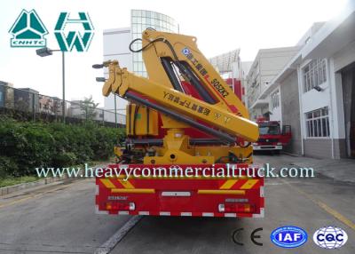 China Four Door Cabin  Fire Fighting Truck with crane15 Cbm  - 20 Cbm 336 Hp for sale