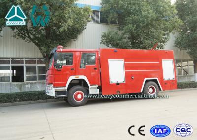 China Emergency Rescue Fire Fighting Truck 4 X 2 Red Color 16 Ton Crane Capacity for sale