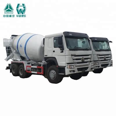 China Fuel Mobile Cement Mixer Trucks / Front Discharge Cement Trucks 9.726L for sale