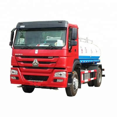 China Customized Color Water Tank Truck For Landscape Engineering / Mining Area for sale