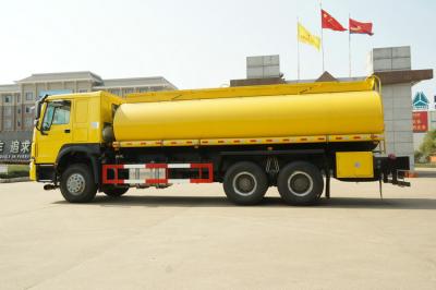 China HOWO 20 Cbm Oil Service Trailer , High Performance Tri - Axle Semi Trailer for sale