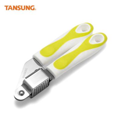 China Durable Stainless Steel Handle Rust Proof Manual Plastic Soft Garlic Press for sale